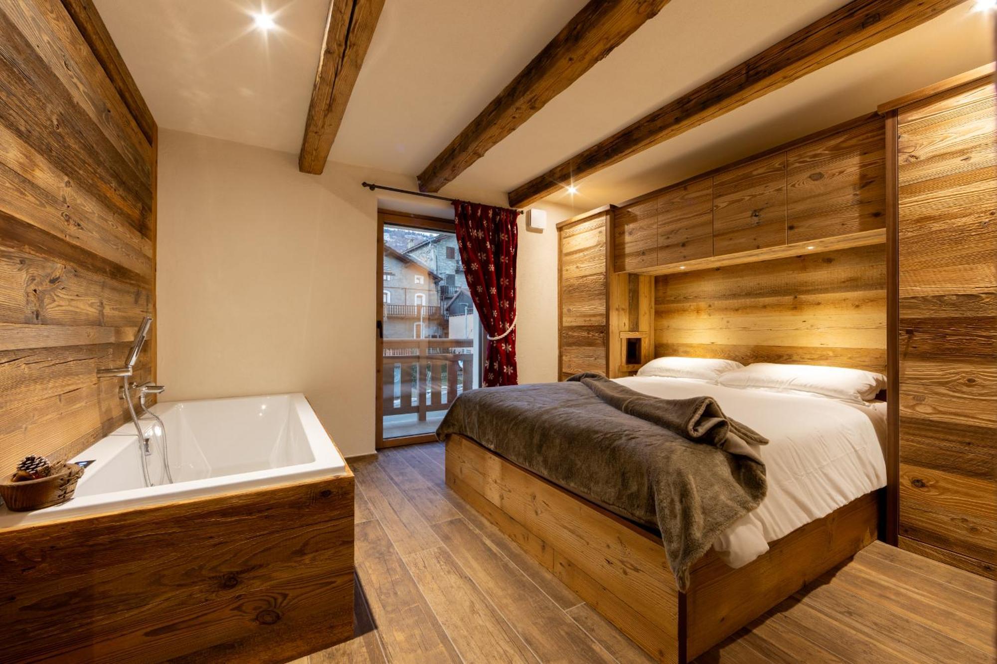 Les Reves Des Montagnards, Appartements De Charme Torgnon Bagian luar foto