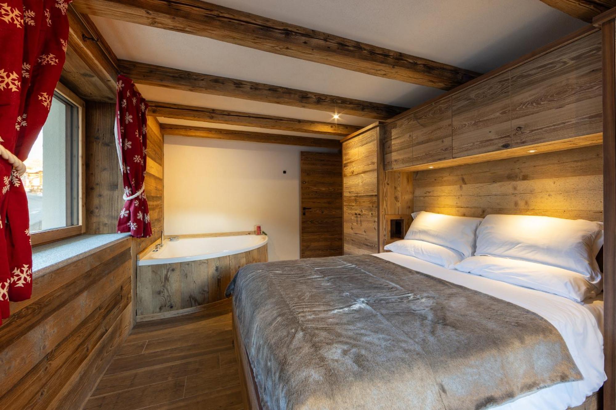 Les Reves Des Montagnards, Appartements De Charme Torgnon Bagian luar foto